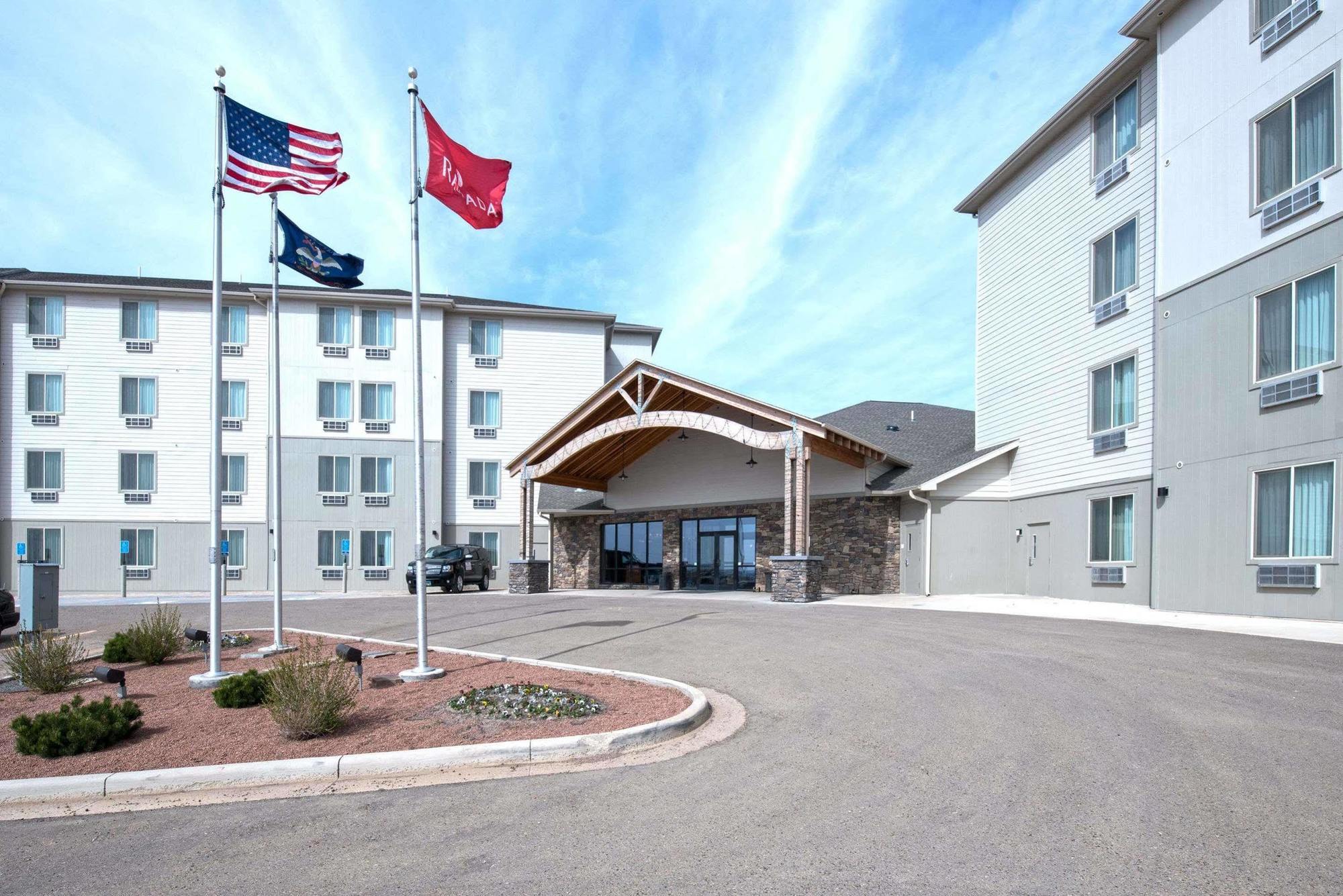 Bakken Airport Xwa Hotel & Studios Уиллистон Экстерьер фото
